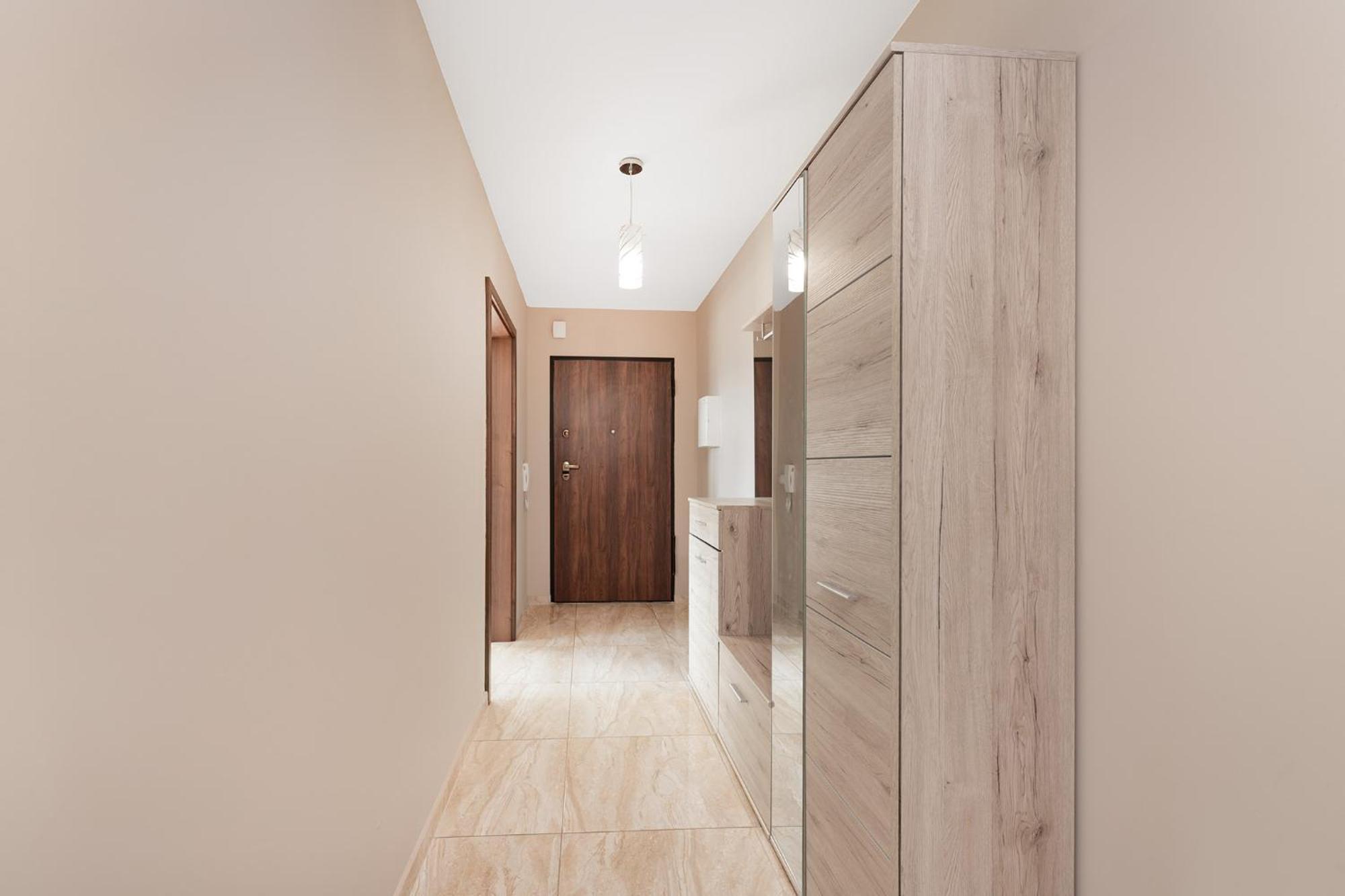Cozy Corner: Apartment With Wifi And Private Balcony Вроцлав Екстер'єр фото